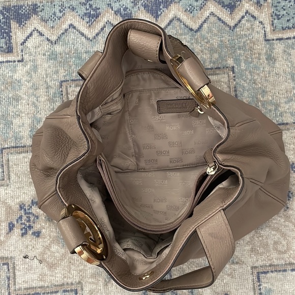 Michael Kors leather handbag, tan, used condition - Picture 3 of 5